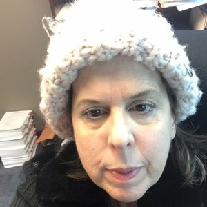 Meet your Posher, Dina